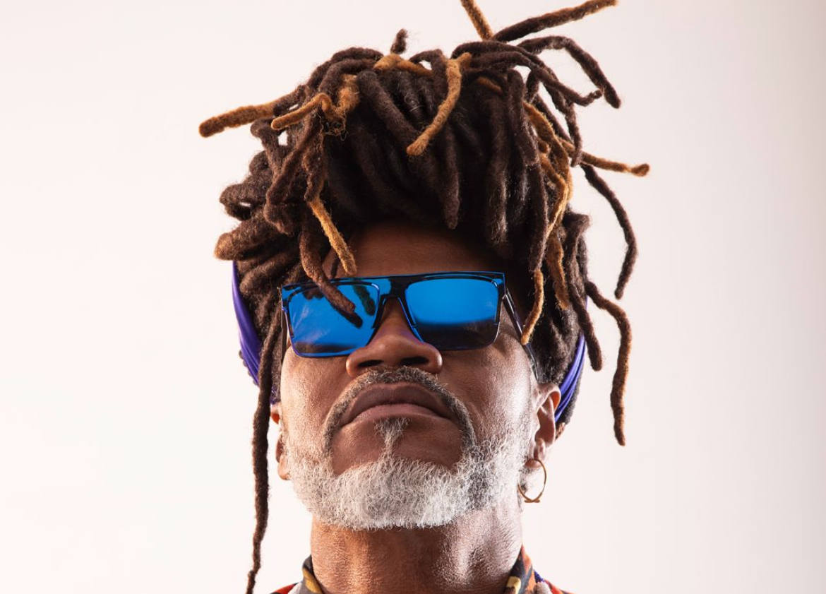 Ex-vendedor de picolé, artista baiano vai contar como venceu os desafios para se transformar em um dos maiores nomes da música brasileira