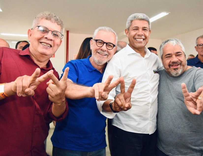 Jerônimo faz reunião da base no interior com o objetivo de tentar a unidade em Vitória da Conquista Jerônimo faz reunião da base no interior com o objetivo de tentar a unidade em Vitória da Conquista