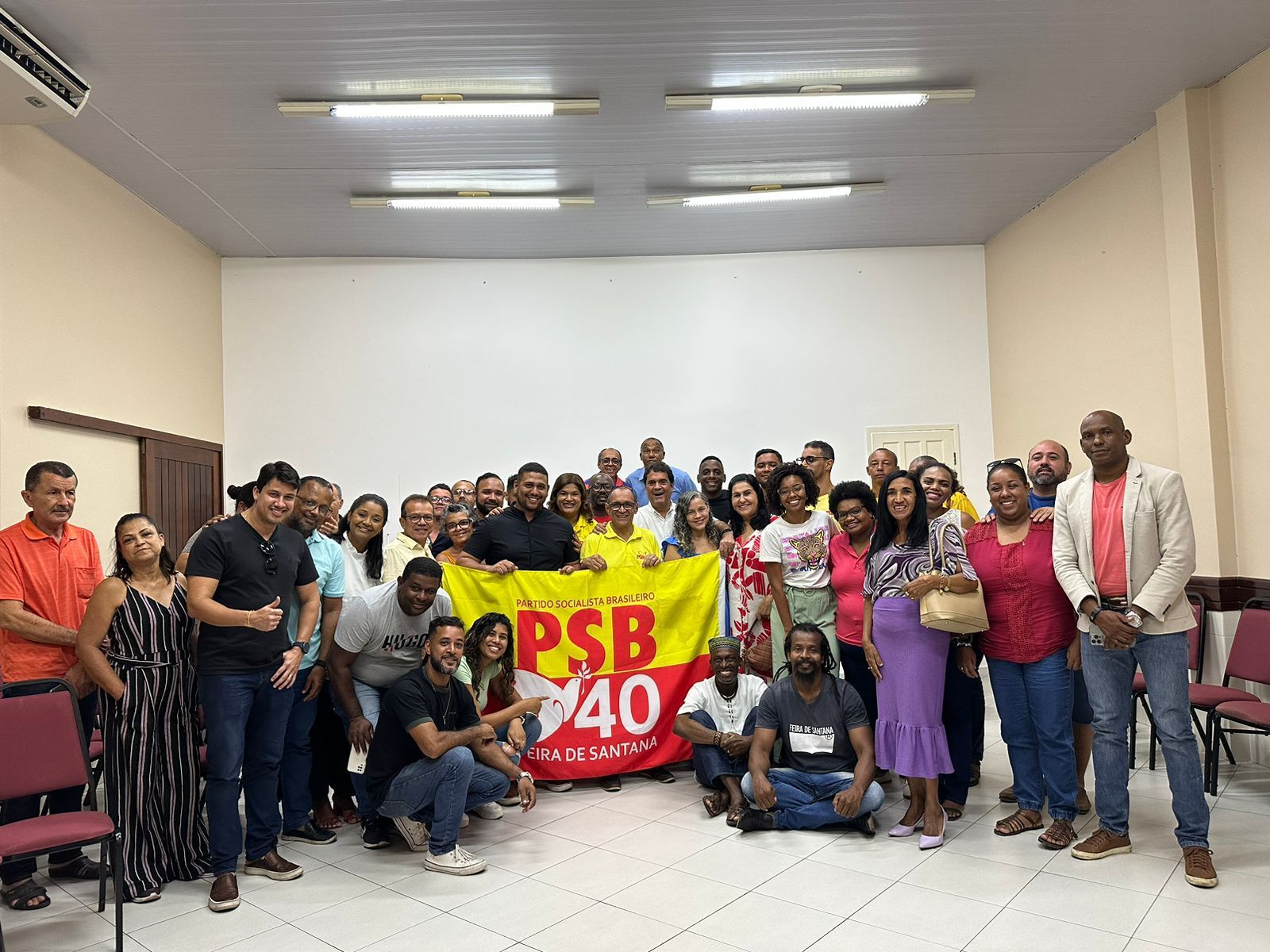 Sob a liderança de Lidice da Mata na Bahia, o PSB em Feira de Santana alinha-se à estratégia do governador Jerônimo Rodrigues (PT). Sob a liderança de Lidice da Mata na Bahia, o PSB em Feira de Santana alinha-se à estratégia do governador Jerônimo Rodrigues (PT).