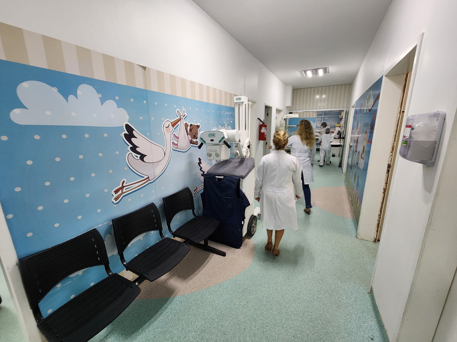 Diretoria da unidade informa que novas admissões estão suspensas a fim de viabilizar a requalificação da área Diretoria da unidade informa que novas admissões estão suspensas a fim de viabilizar a requalificação da área
