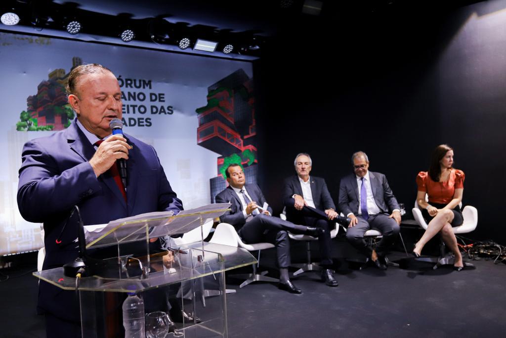 Chefe do Legislativo estadual reforçou, também, importância da aplicação do Estatuto das Cidades Chefe do Legislativo estadual reforçou, também, importância da aplicação do Estatuto das Cidades