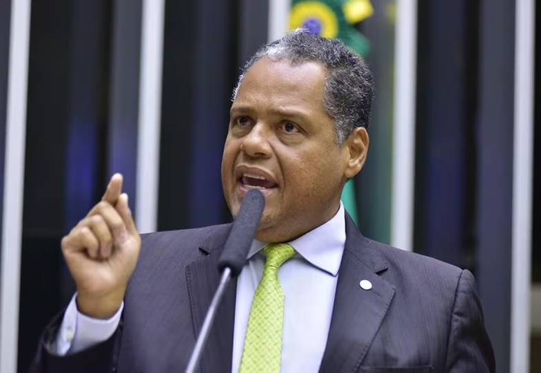 O líder do PSD na Câmara, Antônio Brito (PSD-BA) é um dos integrantes da bancada negra