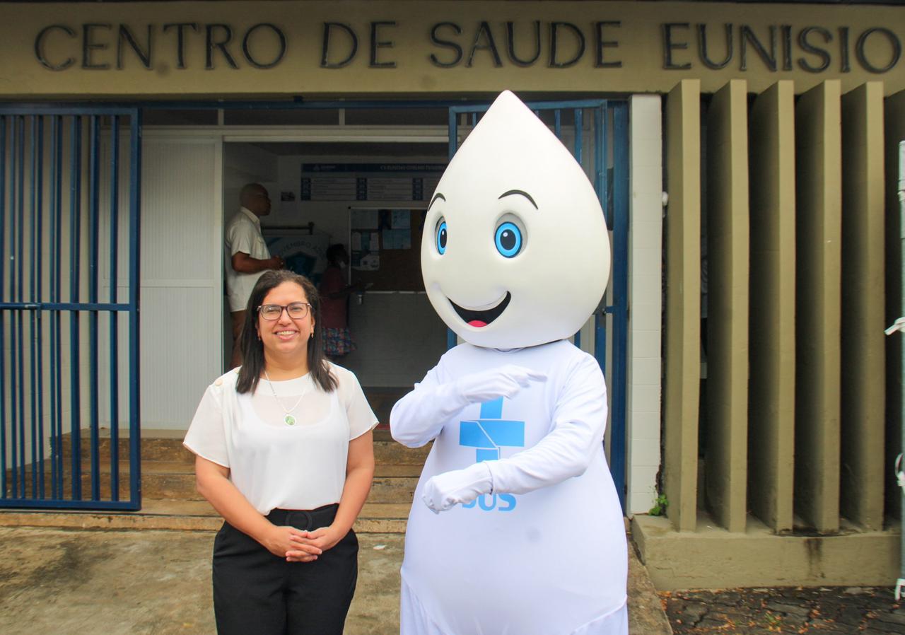 Ação que estende horário de imunização aplicou mais de 3 mil doses da vacina bivalente contra Covid-19 no primeiro dia; estratégia prossegue até quinta (09)