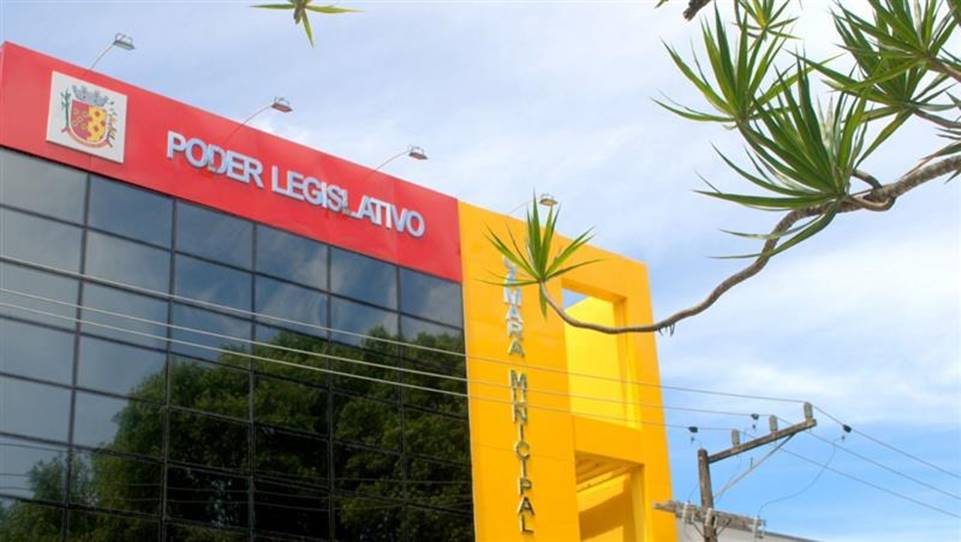 A Casa deverá registrar, de forma precisa, a data e a pessoa responsável pelo recebimento e entrega A Casa deverá registrar, de forma precisa, a data e a pessoa responsável pelo recebimento e entrega