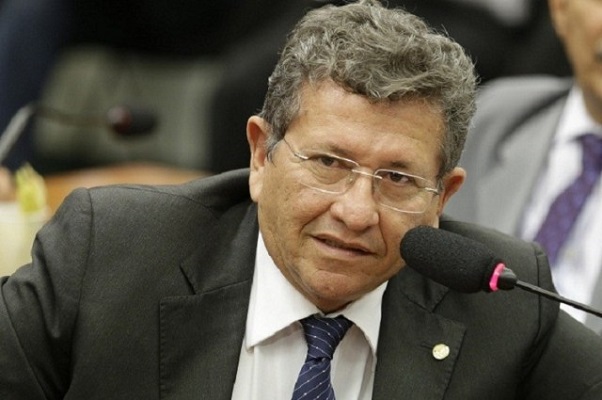 Secretário Luiz Caetano (PT)