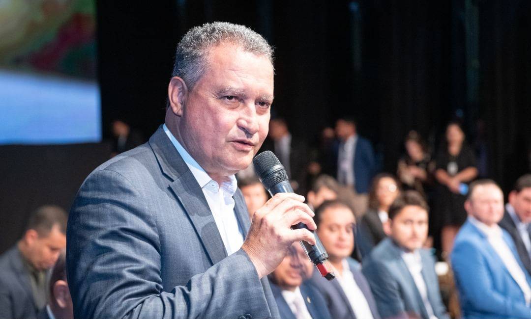 O ex-governador da Bahia apresentará um painel no evento