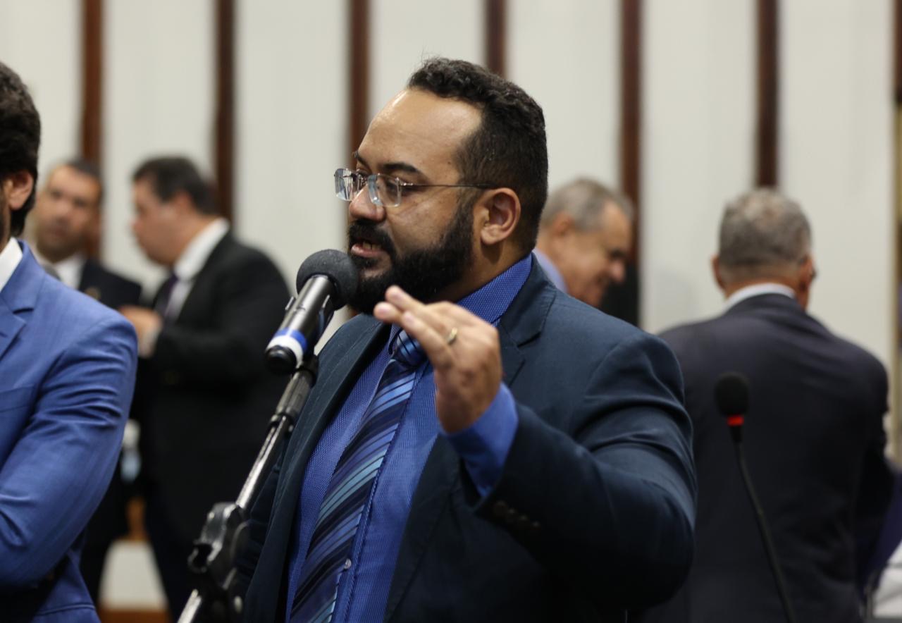 Deputado estadual Leandro de Jesus