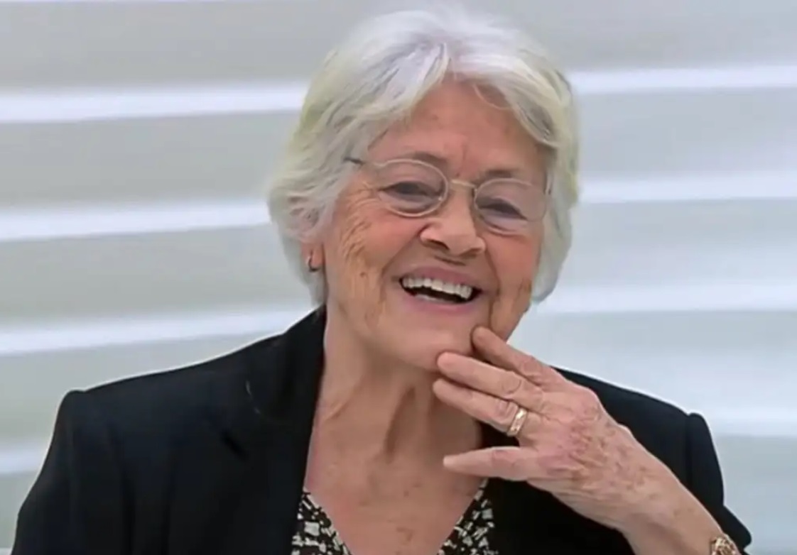 Adélia Prado faz 88 anos e se prepara para lançar novo livro