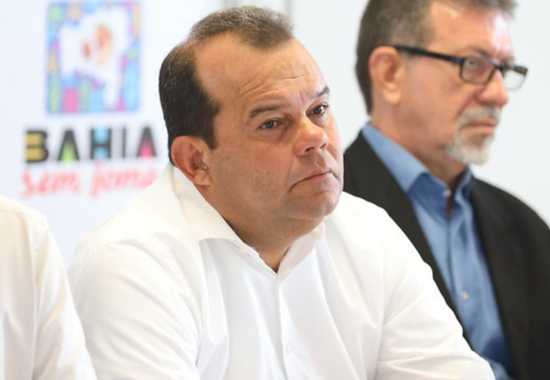 A nota só cita Geraldo Júnior no último parágrafo, e sem qualquer entusiasmo A nota só cita Geraldo Júnior no último parágrafo, e sem qualquer entusiasmo