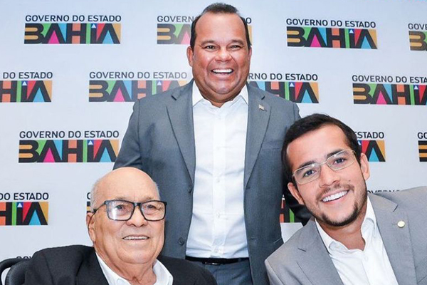 Geraldo Jr. com o pai Geraldo Alves Ferreira e o filho Matheus Ferreira