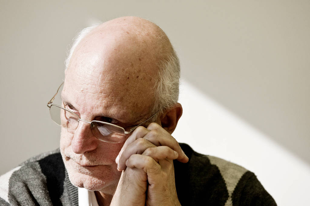 Feito por financiamento coletivo, HQ 'Pobrefobia' foi escrita a partir de relatos ouvidos pelo clérigo nas ruas de São Paulo