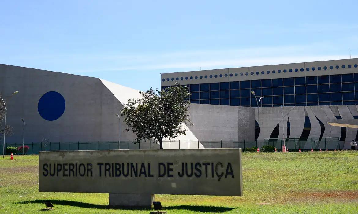 Fachada do prédio do STJ (Superior Tribunal de Justiça), em Brasília
