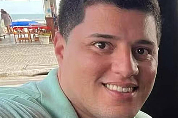 O jornalista e empresário Thiago Rodrigues, pré-candidato a prefeito na cidade pelo partido Rede Sustentabilidade