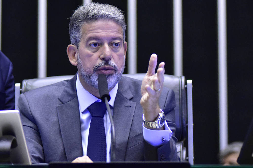 O presidente da Câmara, Arthur Lira, durante sessão O presidente da Câmara, Arthur Lira, durante sessão