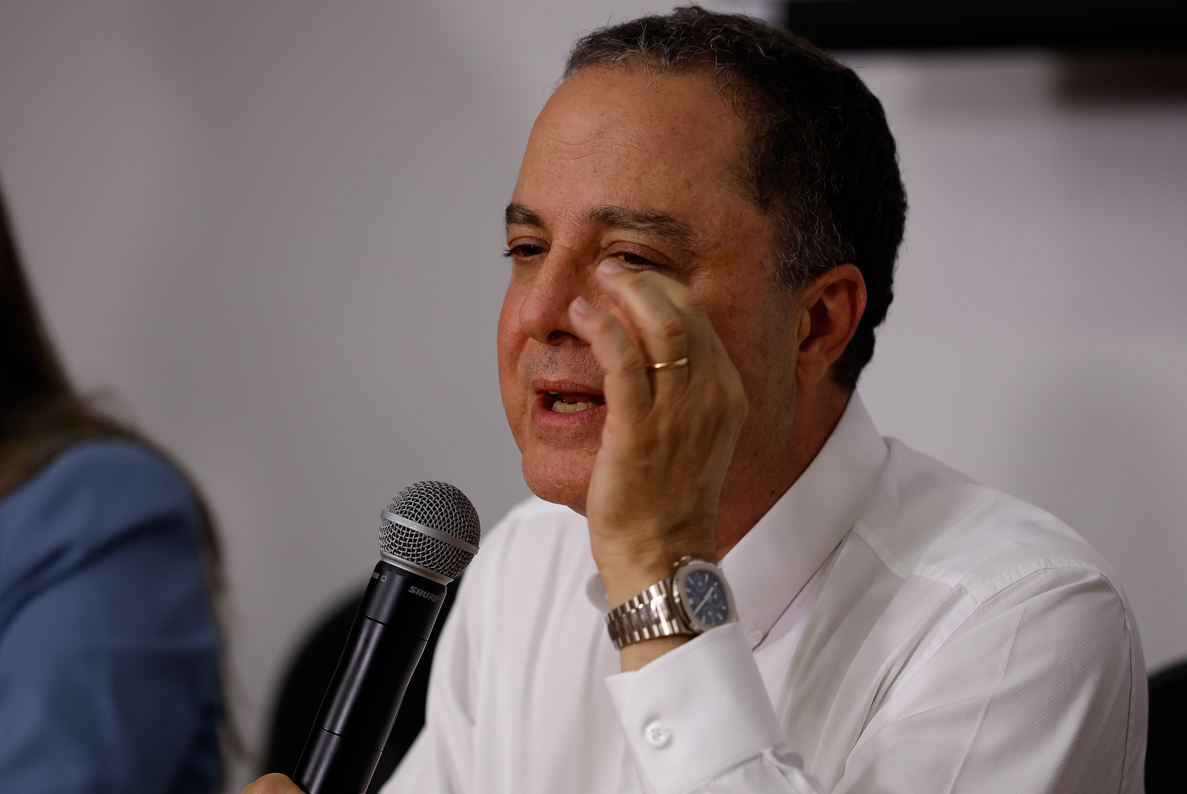 Roberto Kalil foi víitma de assalto na garagem de seu escritório na capital, no dia 12 de dezembro Roberto Kalil foi víitma de assalto na garagem de seu escritório na capital, no dia 12 de dezembro