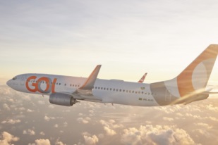 Gol tinha 20 aviões parados antes de pedir socorro nos EUA e brigar com Latam Gol tinha 20 aviões parados antes de pedir socorro nos EUA e brigar com Latam