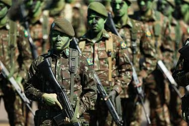 Imagem de Exército justifica compra de adegas para hotéis militares: 'Ambiente mais agradável'