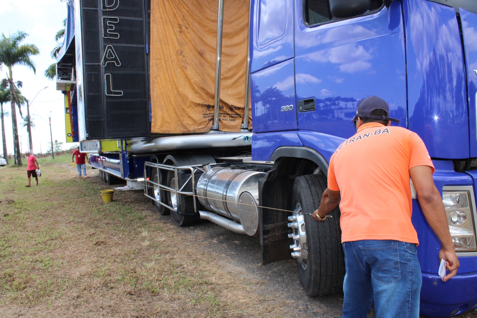 Órgão realiza fiscalização durante o período da festa Órgão realiza fiscalização durante o período da festa