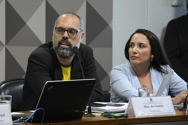 O blogueiro Allan dos Santos O blogueiro Allan dos Santos