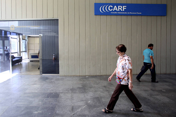Fachada externa do Carf (Conselho Administrativo de Recursos Fiscais)