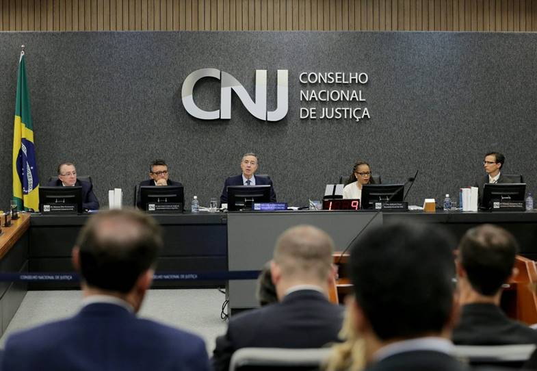Imagem de Desembargadores da Bahia e do Rio podem ser punidos pelo CNJ, diz colunista