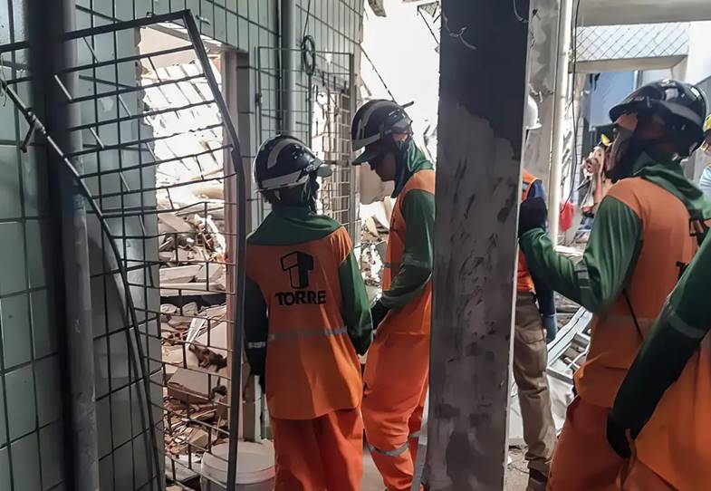 Além dos três óbitos confirmados, 14 pessoas ficaram feridas