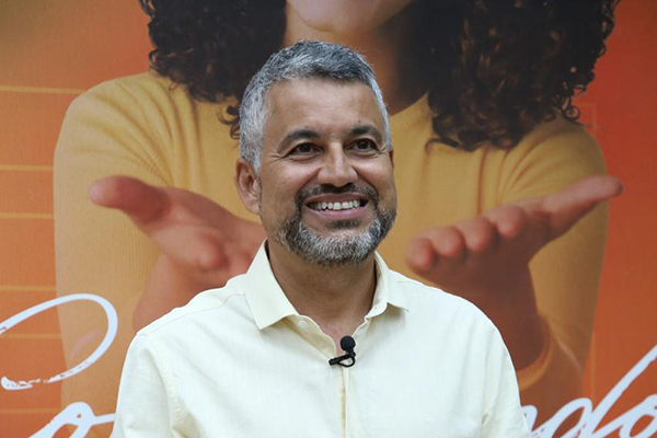 Elmo Vaz (PSB), prefeito de Irecê Elmo Vaz (PSB), prefeito de Irecê