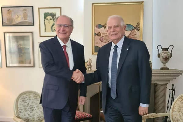 O vice-presidente Geraldo Alckmin e o Alto Representante da União Europeia para Negócios Estrangeiros, Josep Borrell