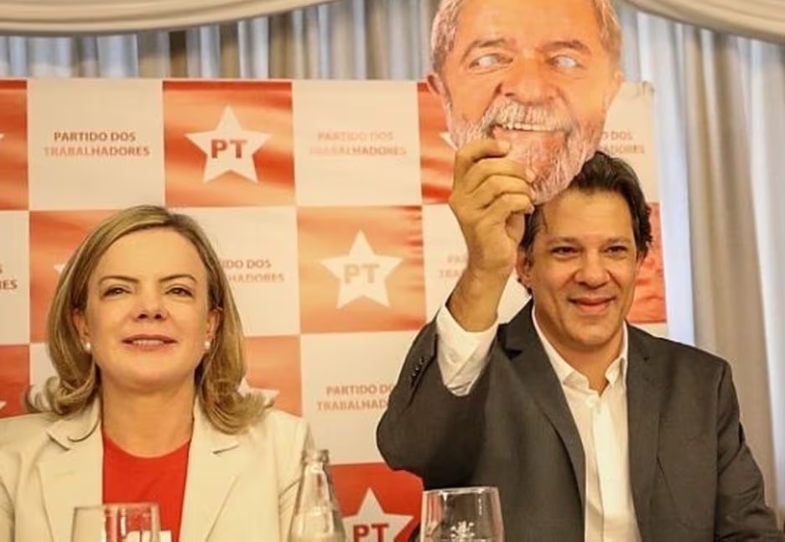 A presidente do PT disse considerar ‘extemporânea’ discussão sobre sucessão de Lula; chefe da Fazenda, Fernando Haddad havia dito que problema ‘vai se colocar’ na eleição seguinte A presidente do PT disse considerar ‘extemporânea’ discussão sobre sucessão de Lula; chefe da Fazenda, Fernando Haddad havia dito que problema ‘vai se colocar’ na eleição seguinte