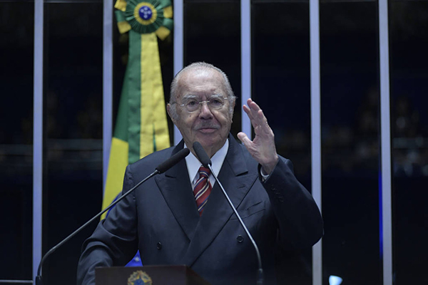 O ex-presidente José Sarney O ex-presidente José Sarney