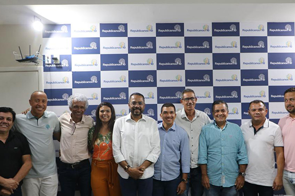 Reunião do Republicanos teve com tema eleição municipal de Irecê Reunião do Republicanos teve com tema eleição municipal de Irecê