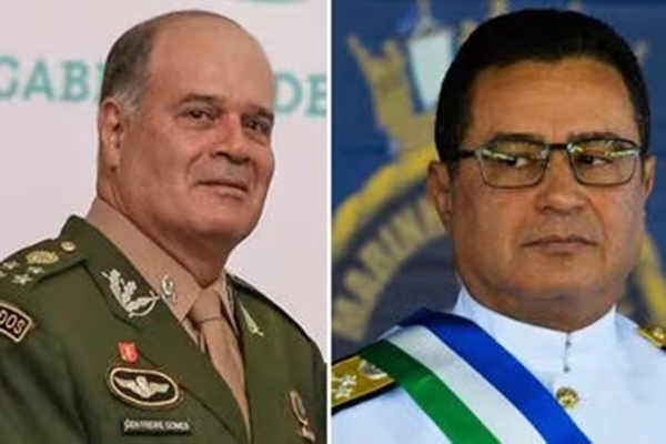 General Marco Antônio Freire Gomes, ex-comandante do Exército, e almirante Almir Garnier Santos, chefe da Marinha sob Bolsonaro 