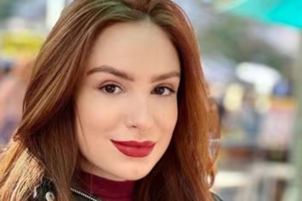 A jornalista brasileira Patrícia Lélis