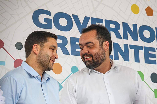 O governador do Rio de Janeiro, Cláudio Castro (PL) (à dir.), e o vice Thiago Pampolha (à esq) O governador do Rio de Janeiro, Cláudio Castro (PL) (à dir.), e o vice Thiago Pampolha (à esq)