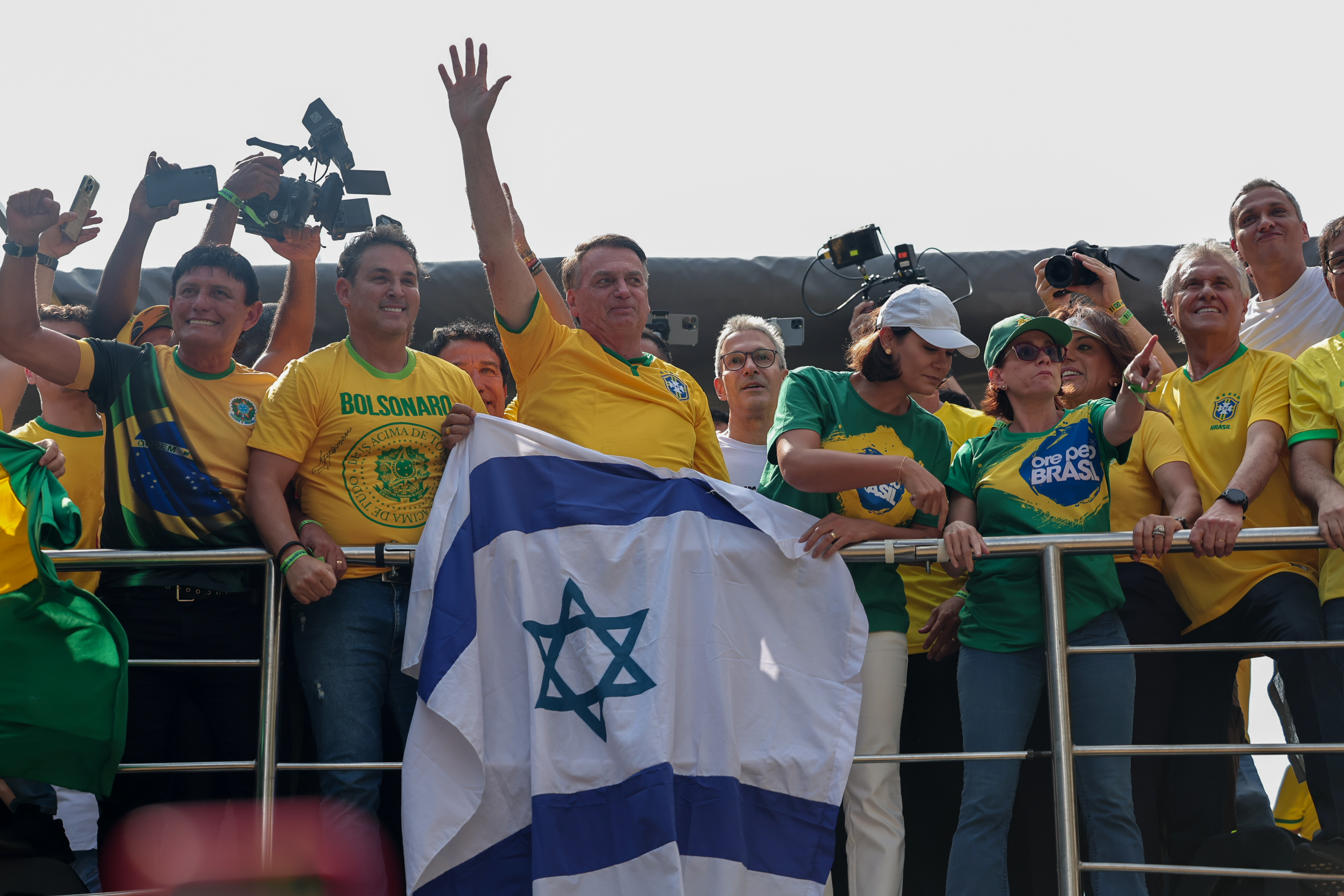 O temor é que críticas à Justiça possam complicar ainda mais a situação de Bolsonaro