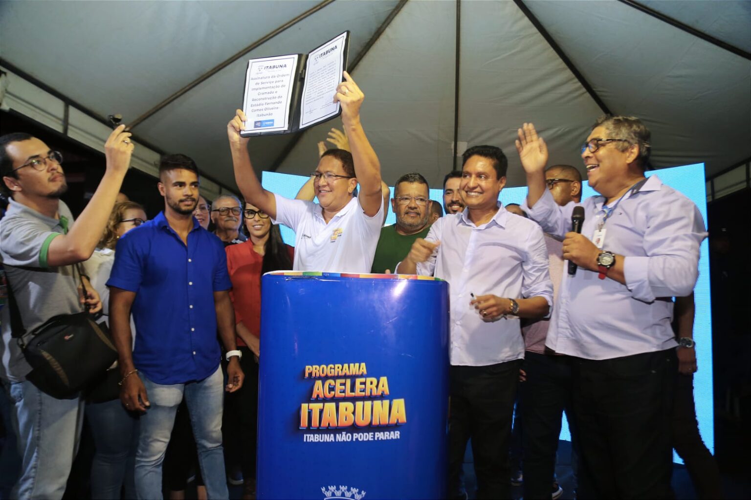 Estádio deve ter capacidade para mais de 10 m pessoas 