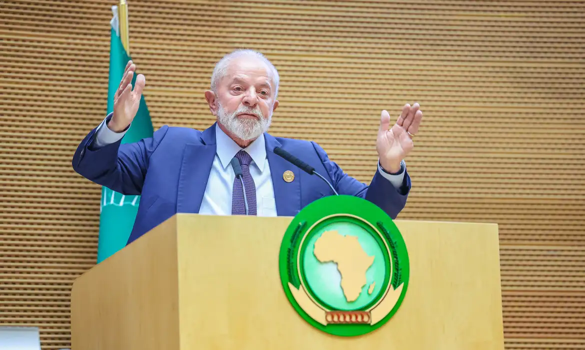 O presidente Lula discursou para chefes de estado do continente africano 