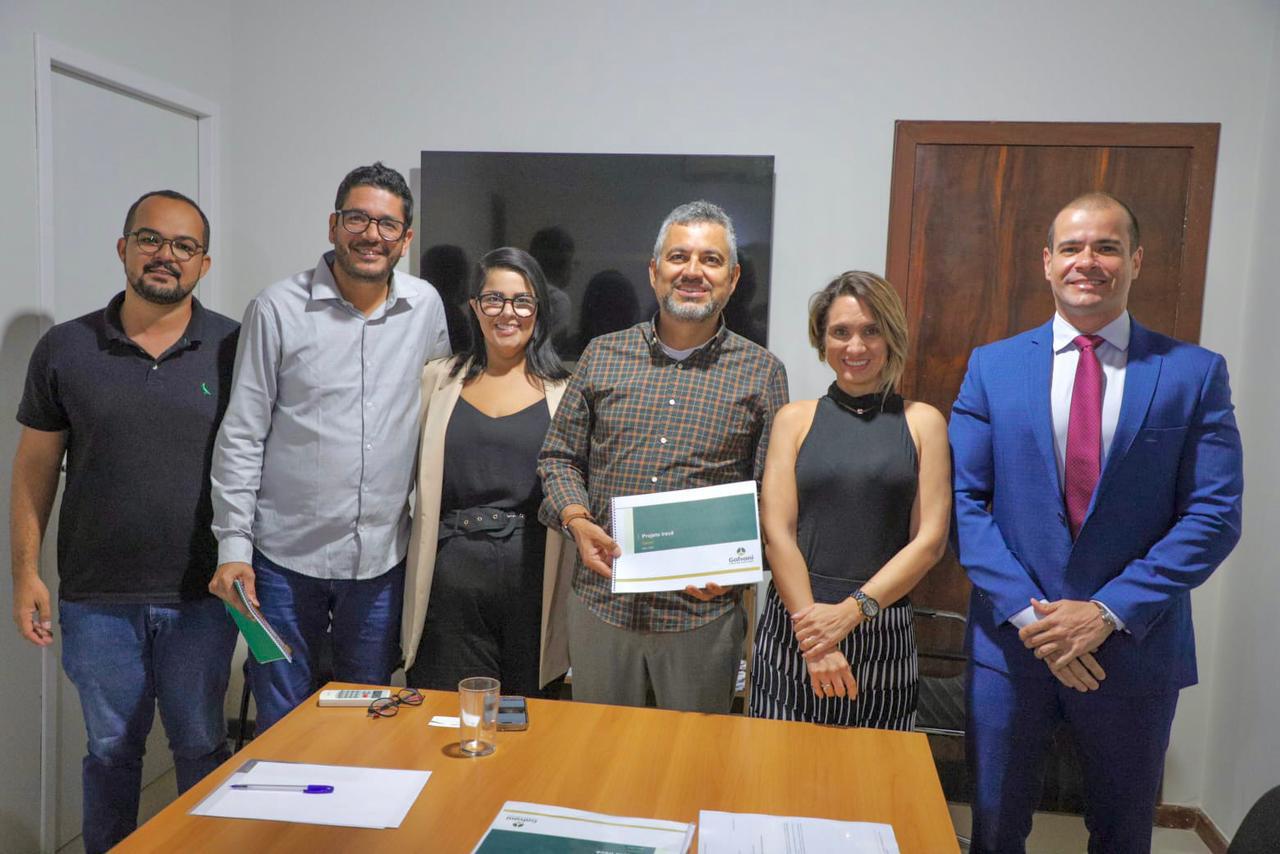 Elmo Vaz celebra investimentos de 340 milhões em nova fase da Galvani em Irecê Elmo Vaz celebra investimentos de 340 milhões em nova fase da Galvani em Irecê