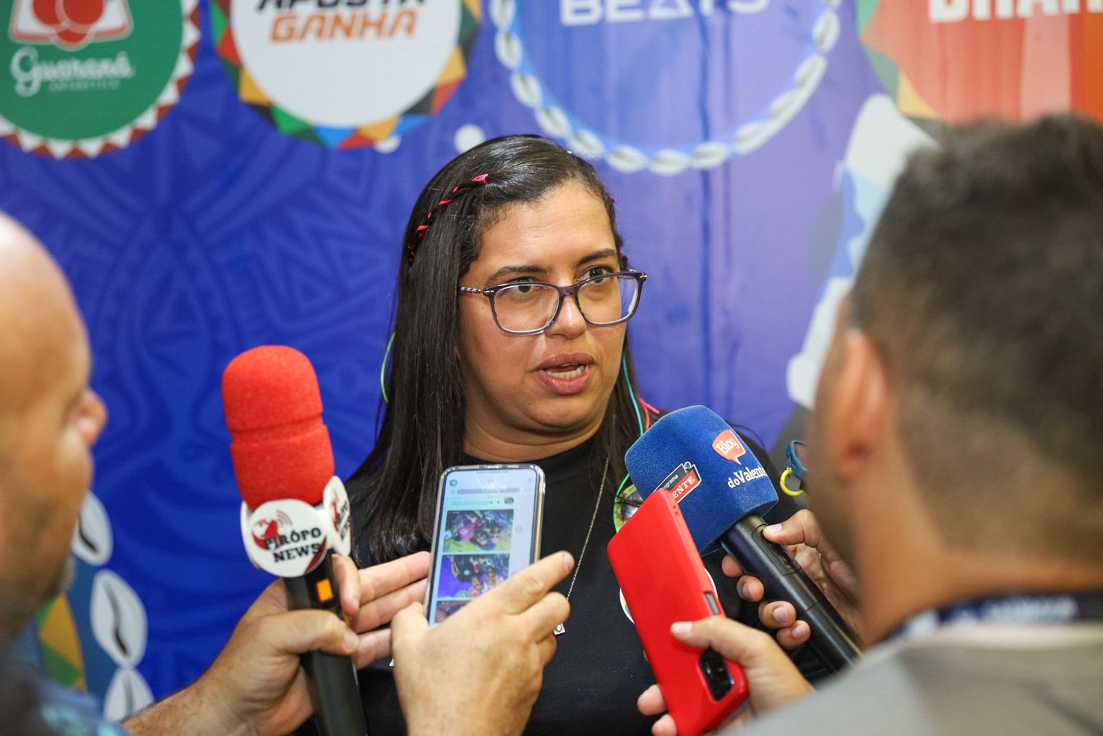 Módulos de saúde atenderam cinco pessoas com irritação nos olhos causada pelo produto nesta sexta-feira (9)