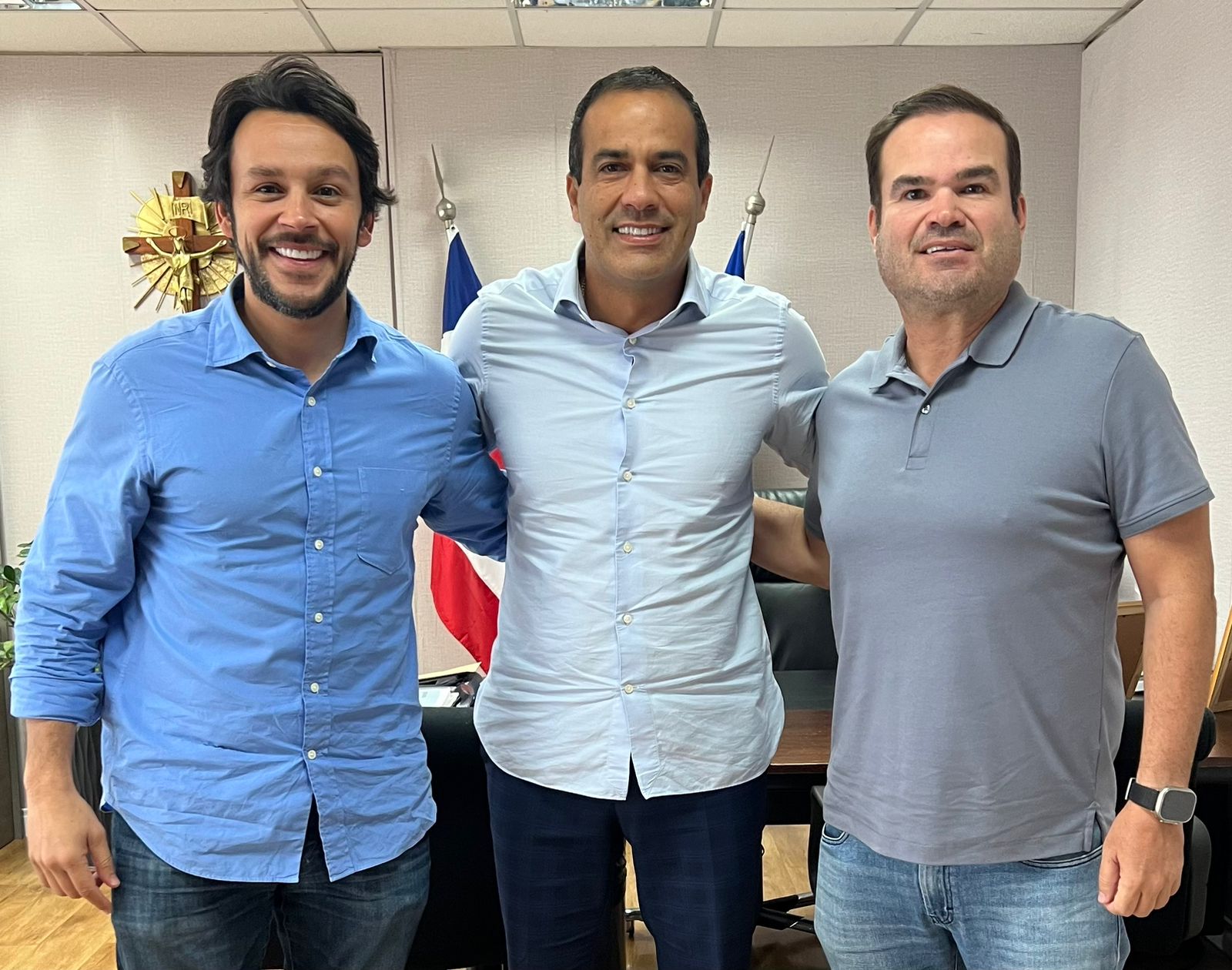 Deputado federal Mario Negromonte Junior, prefeito de Salvador, Bruno Reis e o secretário de Governo e ex-parlamentar federal, Cacá Leão Deputado federal Mario Negromonte Junior, prefeito de Salvador, Bruno Reis e o secretário de Governo e ex-parlamentar federal, Cacá Leão