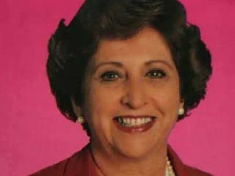 Joanice Bacelar tem uma trajetória marcada pelo compromisso com a qualidade da educação e o bem-estar dos alunos Joanice Bacelar tem uma trajetória marcada pelo compromisso com a qualidade da educação e o bem-estar dos alunos