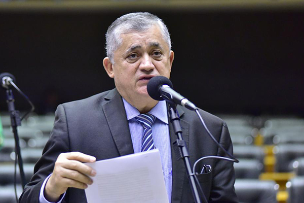 José Guimarães José Guimarães