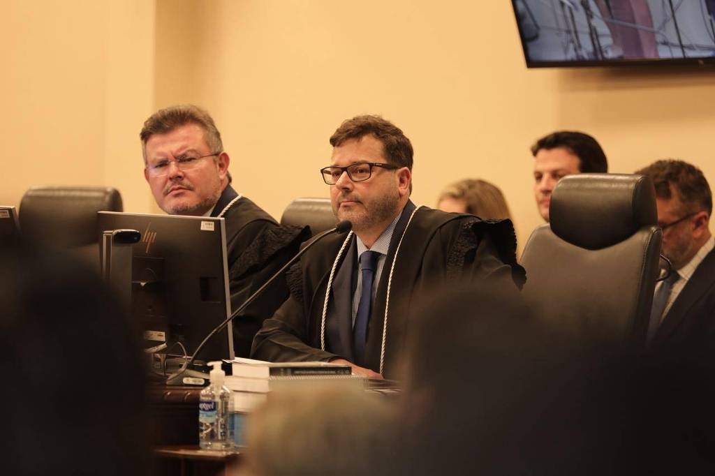 Advogado José Rodrigo Sade tomou posse como juiz do TRE (Tribunal Regional Eleitoral) do Paraná nesta quarta-feira (6)