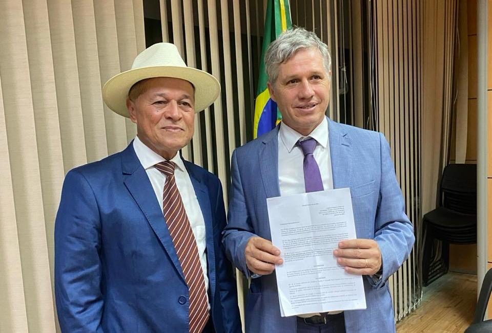 Deputado Joseildo Ramos e ministro Paulo Teixeira