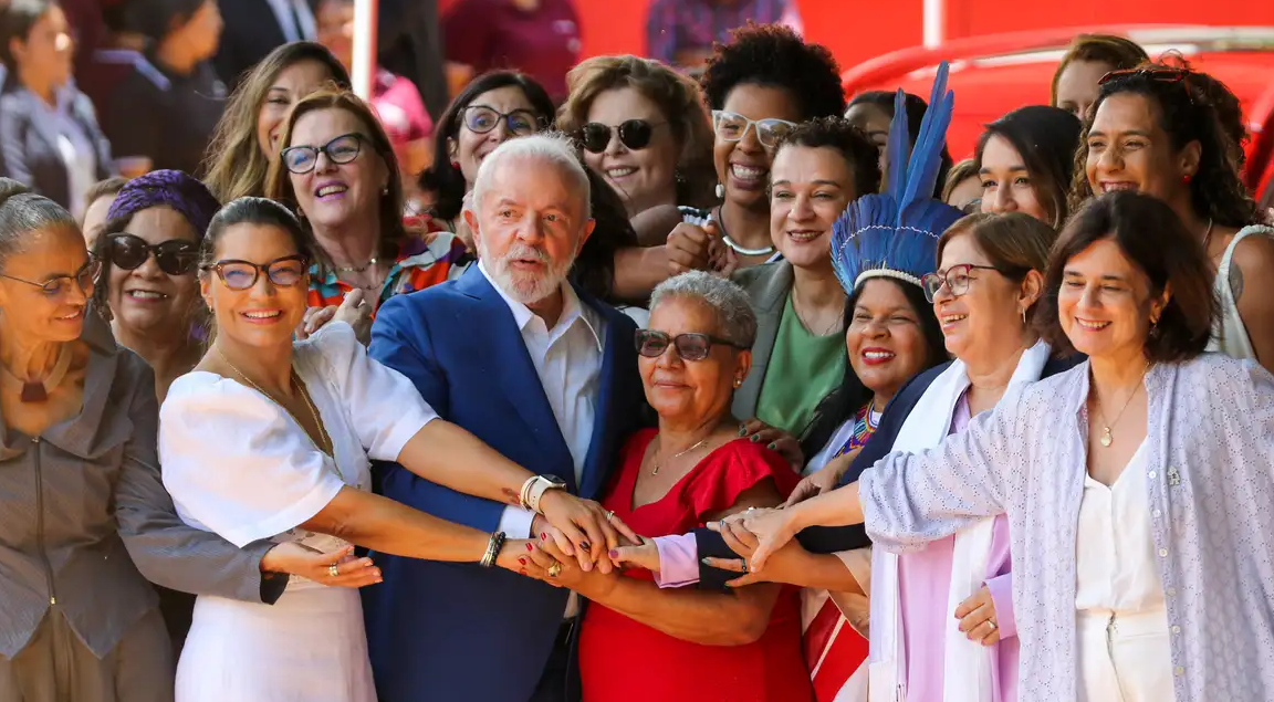 Presidente participou de almoço alusivo ao Dia das Mulheres