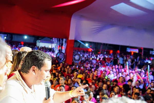 O presidente estadual do Partido dos Trabalhadores, Éden Valadares O presidente estadual do Partido dos Trabalhadores, Éden Valadares