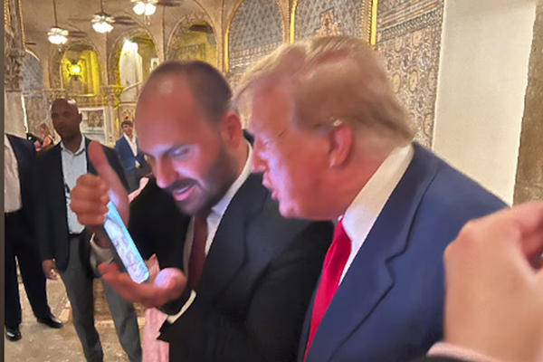 Eduardo Bolsonaro e Donald Trump