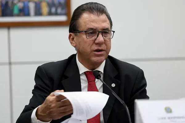 O ministro Luiz Marinho (Trabalho e Emprego) O ministro Luiz Marinho (Trabalho e Emprego)
