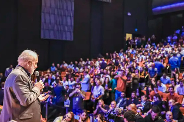 O presidente Lula (PT) O presidente Lula (PT)