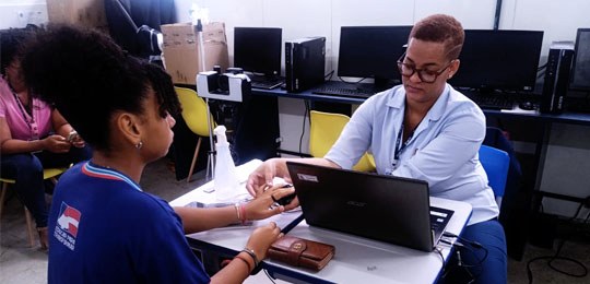 De 29 de abril a 3 de maio, alunos da Rede Estadual de ensino poderão acessar os serviços da Justiça Eleitoral, através do Projeto TRE em Todo Lugar